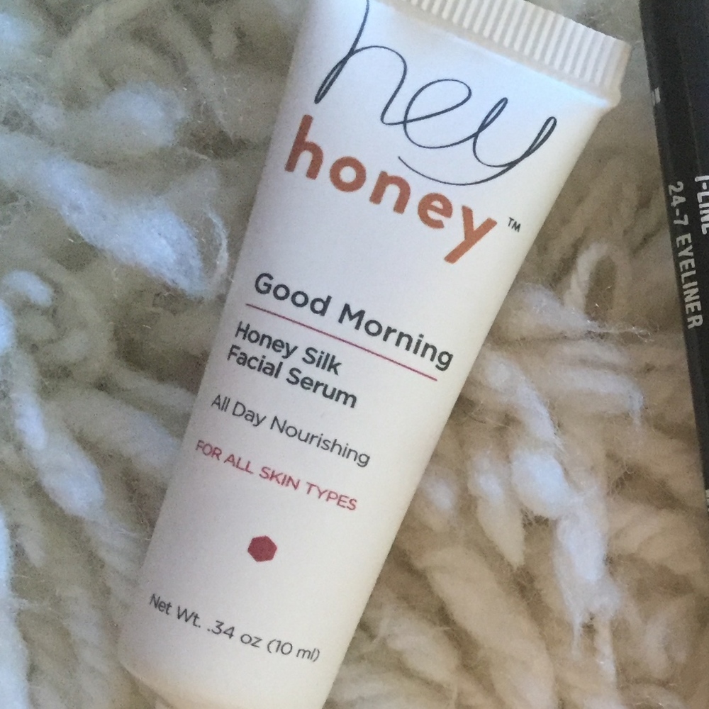 Hey Honey facial serum